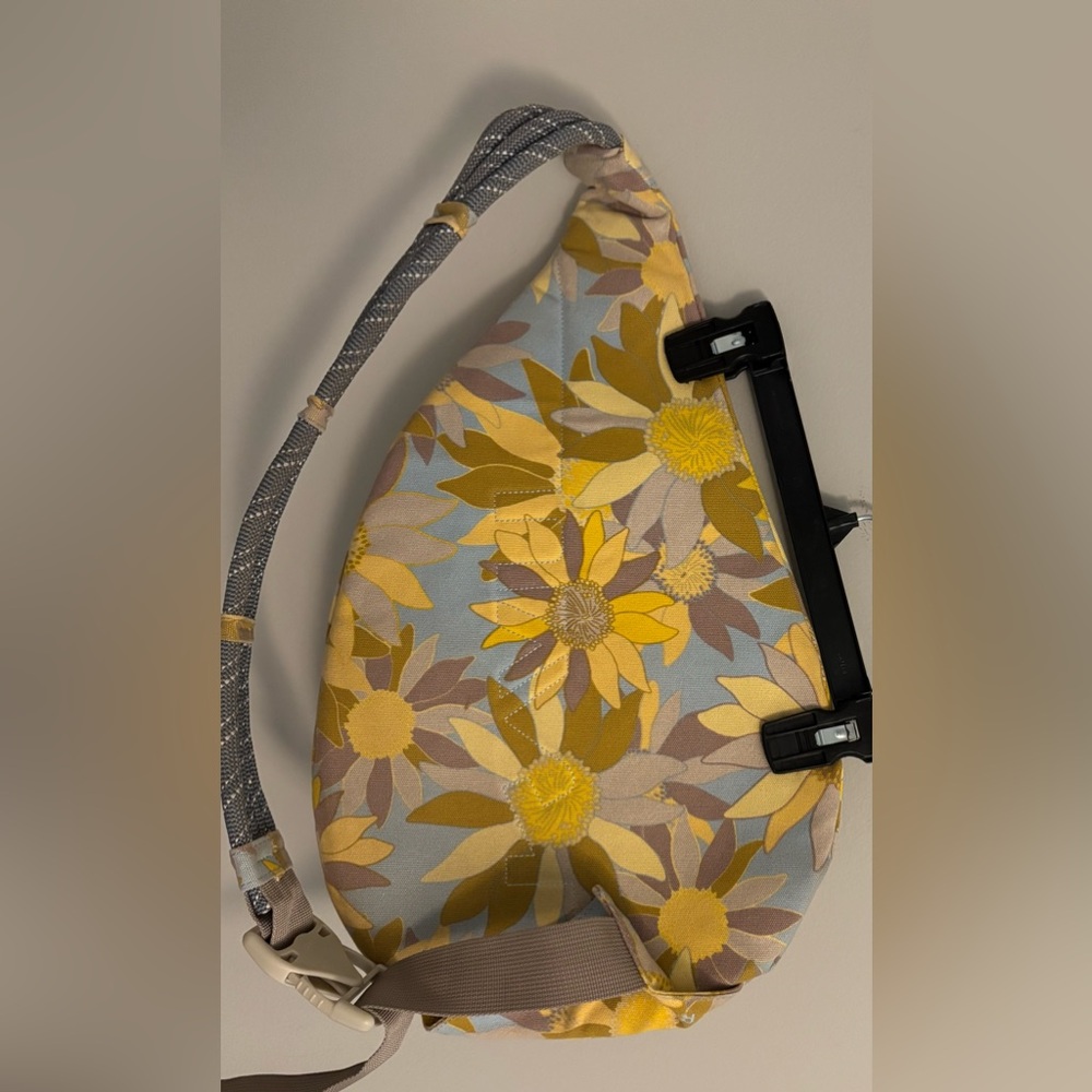 Kavu Rope Sling Bag - Picture 7 of 11
